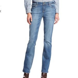 Tommy Hilfiger | Medium Wash Classic Boot Jeans